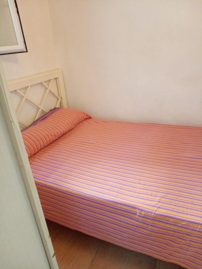 Casita En La Calle Tablada De 2 Dormitorios Madrid Exteriör bild